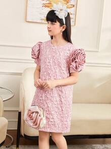SHEIN Vestido princesa de manga corta con flores 3D de unicolor para niñas preadolescentes - Rosa Pálido - View 4
