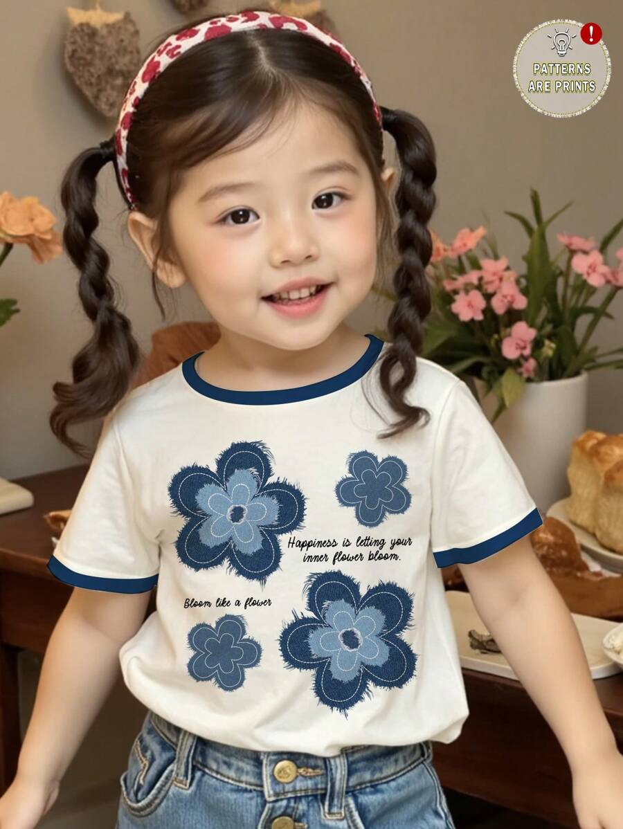 SHEIN 可爱花卉印花年轻女孩休闲圆领短袖 T 恤，适合夏季