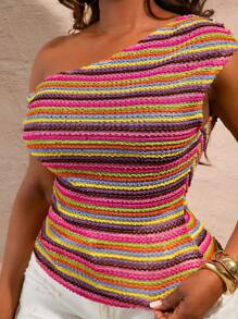 SHEIN SXY Plus Size Women's Sexy Spring Summer Beach Vacation Tight-Fitting Colorful Textured Knitted Fabric Short T-Shirt,Suitable For Early Spring, Spring And Summer, Rainforest, Beach Party, Seaside Vacation, Bonfire Party, Cool And Light, Slim Fit, Comfortable To Wear,Easy To Match&Looks Slim,Accent Your Body,Flatter The Figure - Multicolor - View 4