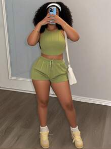 Slaydiva 2025 Spring And Summer New Casual Street Versatile Sports Basic Green Pleated Halter Neck Vest And Wide-Leg Shorts Women's Mini Two-Piece Suit, Suitable For Music Festivals, Easter, Western Nomadic Style, Country Style, Wedding Guests, Daily Travel, Graduation Season, Party Gatherings, Clubs - B,Summer Sets