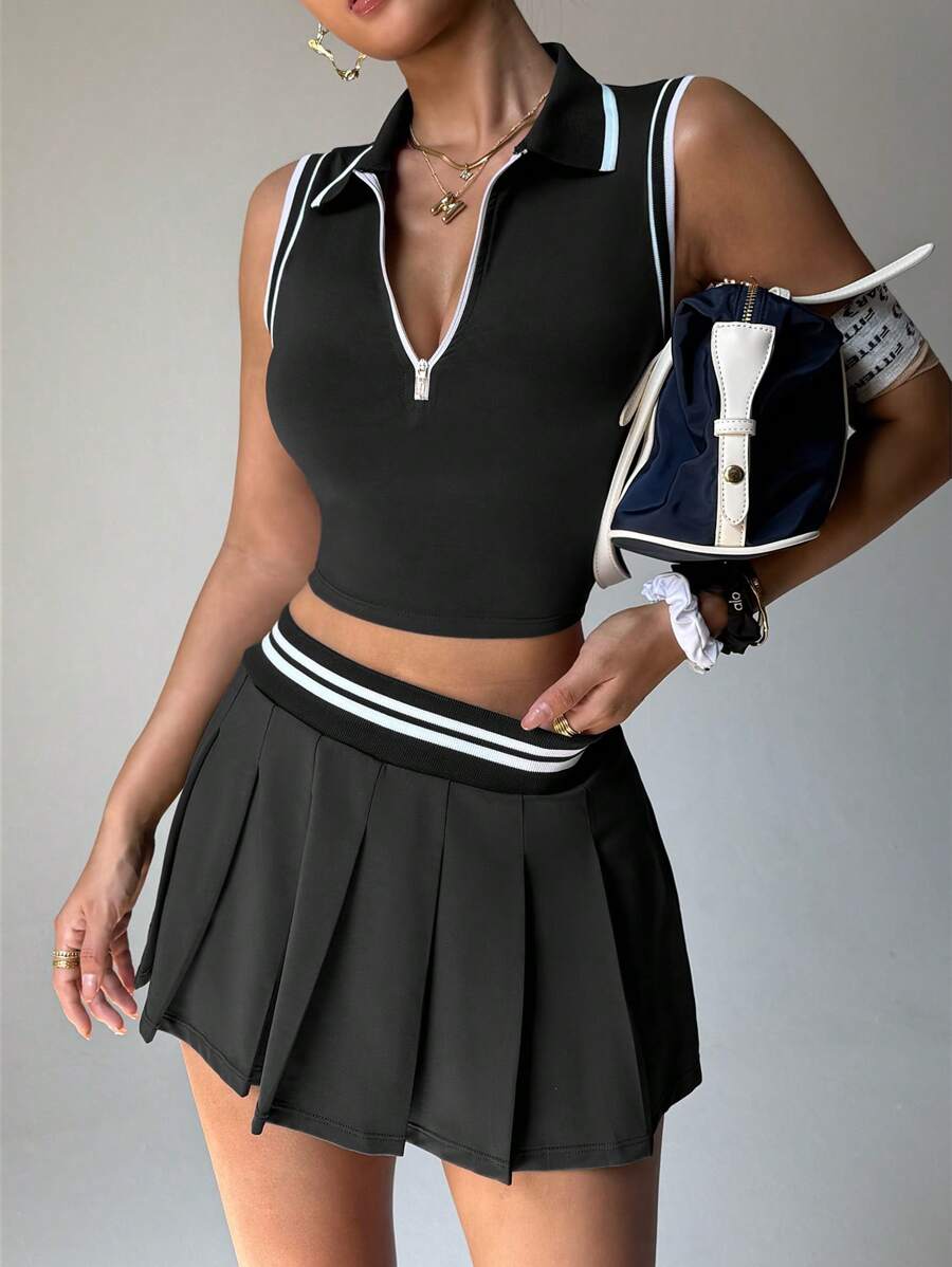 Easithlete 女士两件套瑜伽套装 - 拼色装饰背心和褶皱 A 字裙，运动服