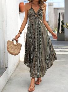 SHEIN Holidaya Women Vacation Floral Print Halter Maxi Dress With Circle Link And Side Slits Vacation Beach Outfit - Green - View 5