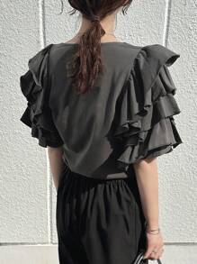 FRIFUL Maglietta casual estiva da donna a maniche corte, collo tondo, in colore unito, con maniche a balze e vestibilità morbida