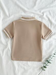 Vintaside Kids 男宝宝夏季浅卡其色短袖Polo衫上衣，风格休闲简约时尚 - 卡其色 - 查看 2