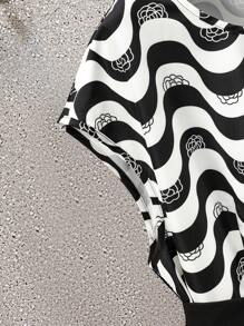 SHEIN LUNE 2pcs/Set Plus Size Women Batwing Sleeve Printed Blouse And Wide Leg Pants Set - Black - View 8