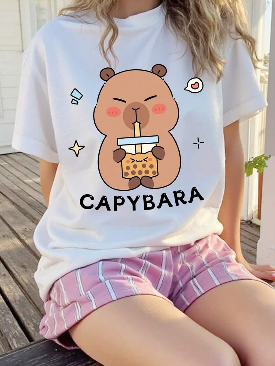 SHEIN 少女水豚喝珍珠奶茶印花圆领短袖可爱白色T恤