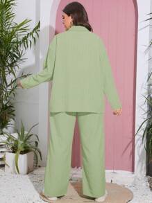 SHEIN Essnce Plus Size Casual & Comfortable Wave Textured 2 Pieces Set - Green - View 2