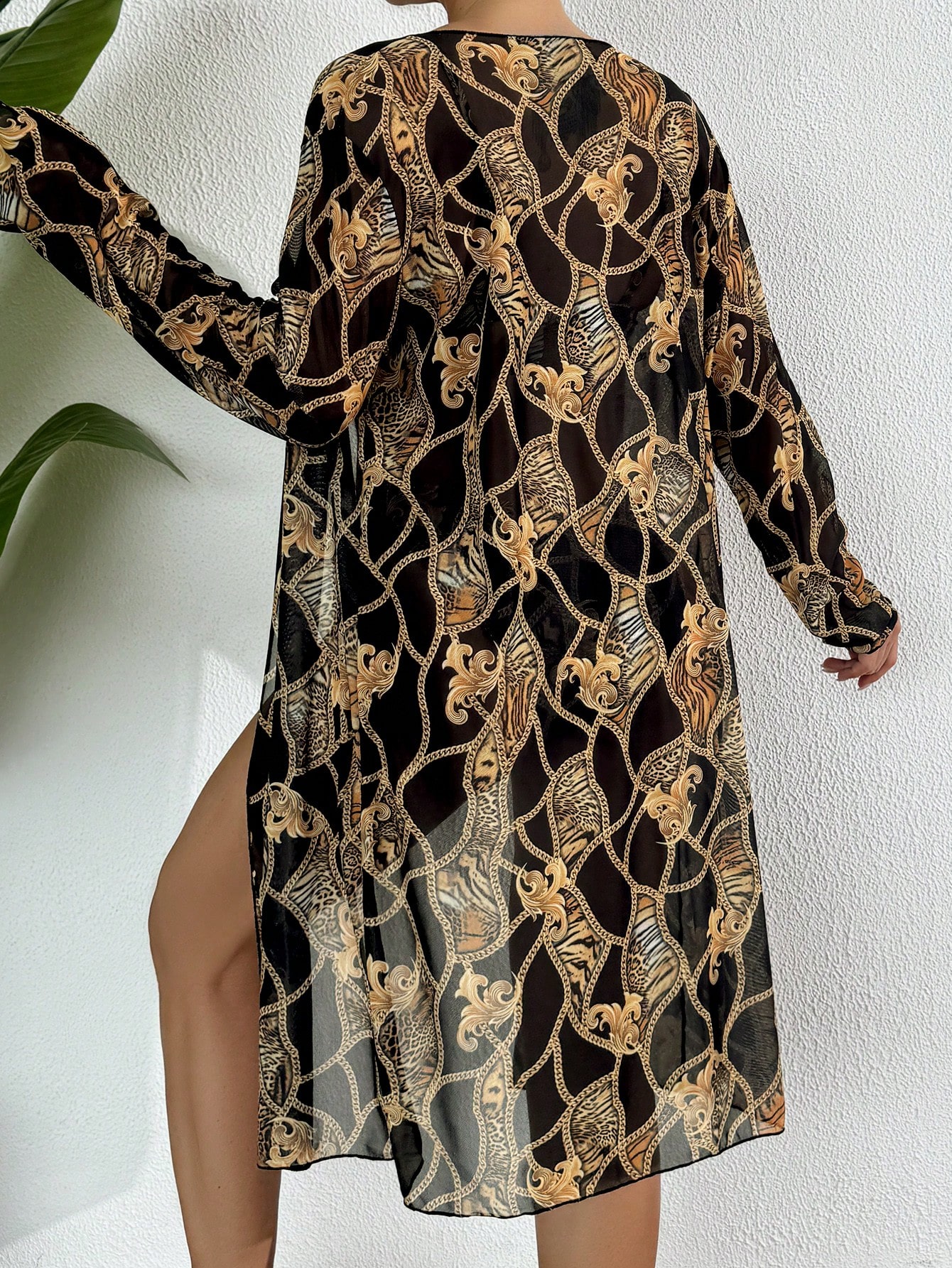 SHEIN Conjunto de 3 Peças de Roupas de Verão e Praia para Mulheres, Inclui Top de Sutiã Push Up com Lenço, Calcinha de Cintura Baixa e Vestido de Chiffon com Estampa Aleatória, Elegante Maiô Bikini - Multicolorido - Visão 4