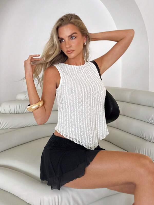Roylia Women's Plain Sleeveless Round Neck Tank Top, Simple & Fashionable, Suitable For Summer