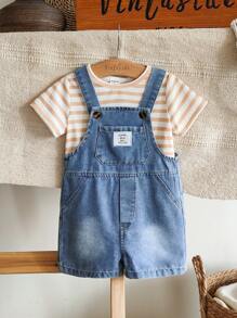 Vintaside Kids Baby Jungen Sommer Rundhals Kurzarm gestreiftes Lässig T-Shirt kombiniert mit Jeans-Latzhosen, geeignet für den Alltag, Lässig, Outdoor-Aktivitäten und Veranstaltungen. Das einfache und bequeme Design verleiht eine entspannte, stilvolle Erscheinung.