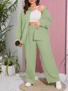 SHEIN Essnce Plus Size Casual & Comfortable Wave Textured 2 Pieces Set - Green - View 3