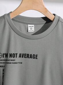 SHEIN 2 件套青少年男孩休闲学院风图形字母印花圆领 T 恤和长裤套装，适合通勤、上学、日常休闲、运动、春夏装 - 灰色 - 查看 3