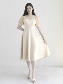 DAZY Đầm midi màu trơn cổ chữ V tay bồng phối lưới vá cho nữ mùa hè - Màu be - Xem 4