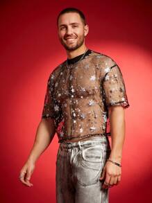 FeverCity Men's Star Mesh Round Neck Short Sleeve Cropped T-Shirt - Multicolor - View 1