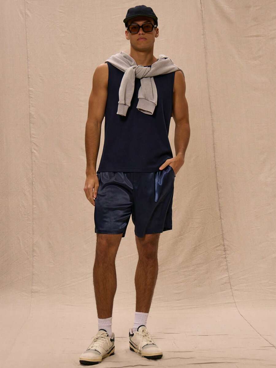 Musero Pantalones cortos a medida con bolsillo en sesgo, primavera-verano, elegante, para Pascua