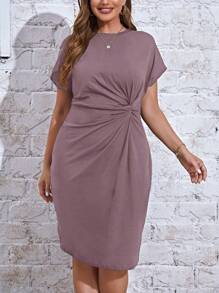 SHEIN Essnce Plus Size Plain Short Sleeve Round Neck Casual Dress, Suitable For Summer