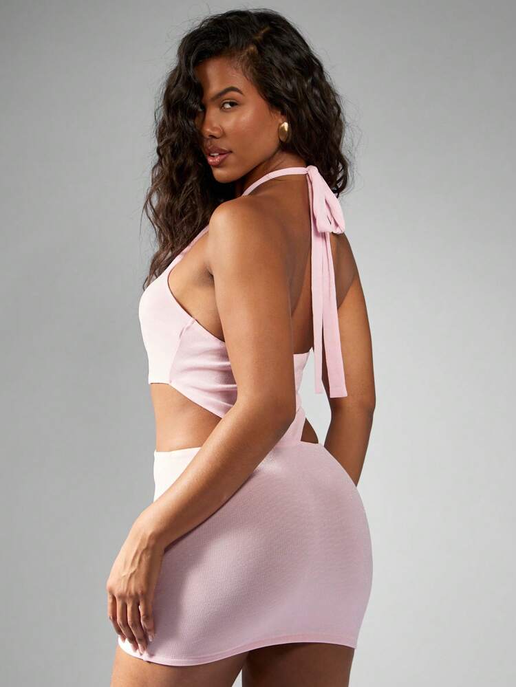 MISSGUIDED Halter Neck Cut Out Ribbed Knit Bodycon Mini Dress