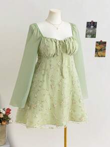Soleia 大码女式花卉刺绣网眼 A 字形喇叭袖短裙，春季度假 - 綠色 - 查看 4