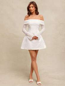 L'Amorae 优雅纯色蕾丝拼布露肩迷你连衣裙 - 白色 - 查看 5