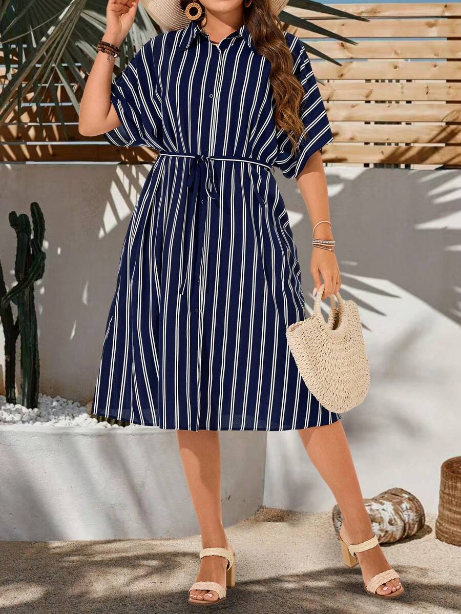 EMERY ROSE Vestido-abrigo de talla grande con mangas raglán a rayas azul y blanco, cuello de camisa, abotonadura con capa media y larga, adecuado para la primavera y el verano, ropa de mujer bohemia, atuendos de rave, regalos para la madre, vibraciones de vacaciones, vacaciones de primavera, ropa casual, estilo bohemio suelto