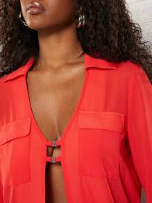SHEIN Unity Top de manga larga con detalles de metal para el cuello, para vacaciones de verano, atuendo casual de oficina o brunch para mujeres, con detalles de hebilla y herrajes falsos, estilo vaquero/a, de gira nacional