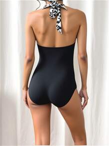 SHEIN Beach Summer Outfits For Women: 1pc Bowknot Front Leopard Print & Solid Color Pleated Elegant One Piece Swimsuit - Multicolor - View 2