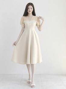 DAZY Đầm midi màu trơn cổ chữ V tay bồng phối lưới vá cho nữ mùa hè - Màu be - Xem 3