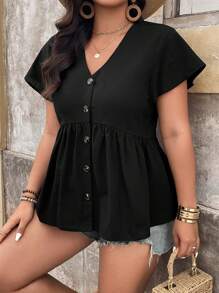 SHEIN LUNE Camisa de manga corta con cuello en V y talla grande, casual y de moda para el verano, top de verano para mujer, vacaciones, playa para mujer - Negro - Ver 3