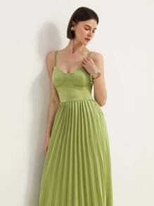 Chiquease Vestido largo elegante y romántico de estilo francés para mujeres, de color liso, con tirantes de espagueti, cintura alta y bajo plisado - Verde - Ver 4