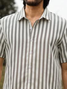 Manfinity Homme Men's Striped Short Sleeve Single-Breasted Shirt And Shorts Set - Beige - View 8