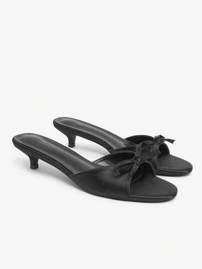 CUCCOO CHICEST Eleganta damersandaler med rosett och rund tå, söta romantiska svarta högklackade satinskor, lämpliga för eftermiddagste, dejter, eleganta outfits, semester