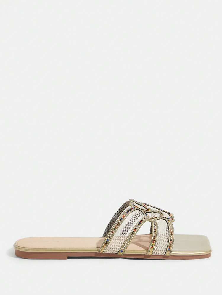CUCCOO TILAWA Women's Red Fashionable Metal Buckle Flat Sandals