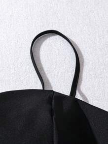 SHEIN Clasi 2pcs/Set Plus Size Women Solid Color Spaghetti Strap Short Sleeve Top And Striped Print Tie Waist Shorts - Black - View 4