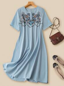 SHEIN LUNE Plus Size Women Embroidery Dress - Blue - View 1