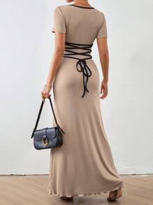 SHEIN Clasi Vestido maxi elegante y ajustable de cintura entallada de cuello cuadrado de color liso para mujer, vestido bohemio/boho/de festival de verano largo para mujer