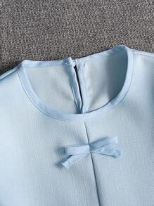 Vestido mini plisado con lazo y textura de color liso de manga corta para niñas preadolescentes, adecuado para verano, vacaciones, viajes