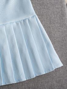 Vestido mini plisado con lazo y textura de color liso de manga corta para niñas preadolescentes, adecuado para verano, vacaciones, viajes