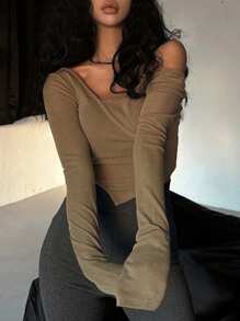 DAZY Damen T-Shirt mit quadratischem Ausschnitt, Off-Shoulder Design und kurzen Glockenärmeln, Y2K Streetwear Langarm Damen Oberteil