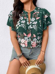 SHEIN Blusa de mujer de talla grande con cuello en V, manga con volantes y estampado floral para vacaciones - Verde Oscuro - Ver 4