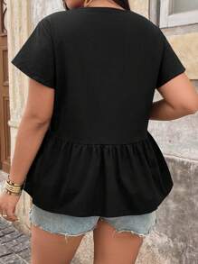 SHEIN LUNE Camisa de manga corta con cuello en V y talla grande, casual y de moda para el verano, top de verano para mujer, vacaciones, playa para mujer - Negro - Ver 2
