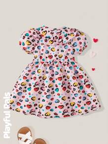 SHEIN Vestido con manga corta abullonada, parches y volantes con estampado de corazones para niña joven - Rosa - Ver 2