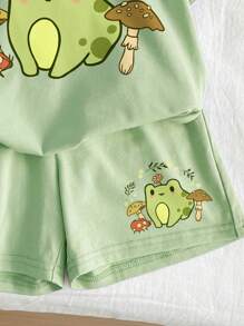 SHEIN Leap Crew Bộ 2 áo thun tay ngắn và quần short in hình chú ếch dễ thương phong cách đồng quê cho bé gái tuổi teen, chất liệu cotton pha trộn, mùa hè - màu xanh lá - Xem 4