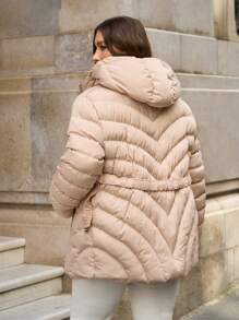 RueChic Plus Size Effen Kleur Winterjas met Riem