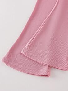 SHEIN 2pcs Young Girl Girls Casual Outfit Set - White Embroidered Cherry Knit Round Neck Tee + Pink Flared Pants, Comfortable Summer Suit For Children