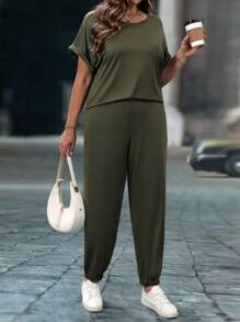 SHEIN CURVE+ 2pcs/Set Plus Size Women Solid Color Knit Top And Pants Casual Set, Spring/Summer - Army Green - View 5