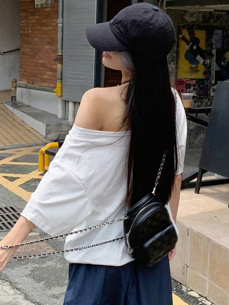 Versatile Loose Casual Shoulder-Exposing Printed T-Shirt