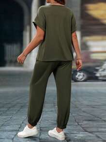 SHEIN CURVE+ 2pcs/Set Plus Size Women Solid Color Knit Top And Pants Casual Set, Spring/Summer - Army Green - View 2