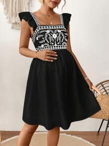 SHEIN Vestido para maternidad con estampado de plantas, de cuello cuadrado y mangas cortas, para vacaciones