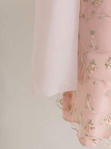 SHEIN WYWH Váy chữ A thêu hoa lãng mạn cỡ lớn cho nữ, tay loe, màu hồng, kỳ nghỉ mùa xuân - Màu Hồng baby - Xem 4