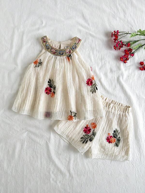 Vintaside Kids Young Girl Summer Set, Floral Embroidery Sleeveless Top And Matching Shorts, Countryside Style, Suitable For Outdoor Activities, Daily Wear, Parties And Gatherings